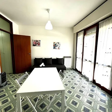 Euphorbia 236 - Monolocale Con Terrazzo Apartamento *